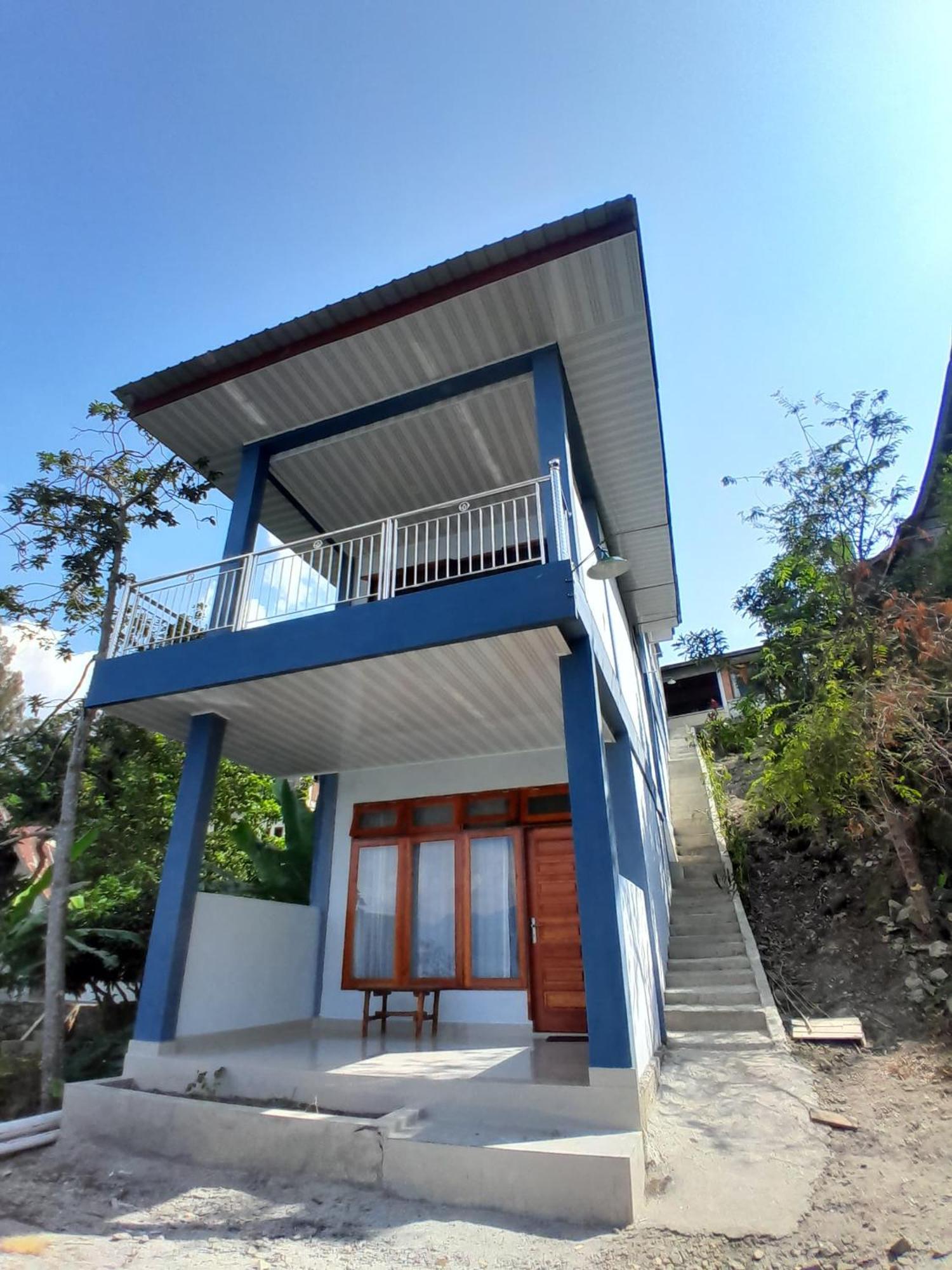 Maruba Inn Тук Тук Екстериор снимка